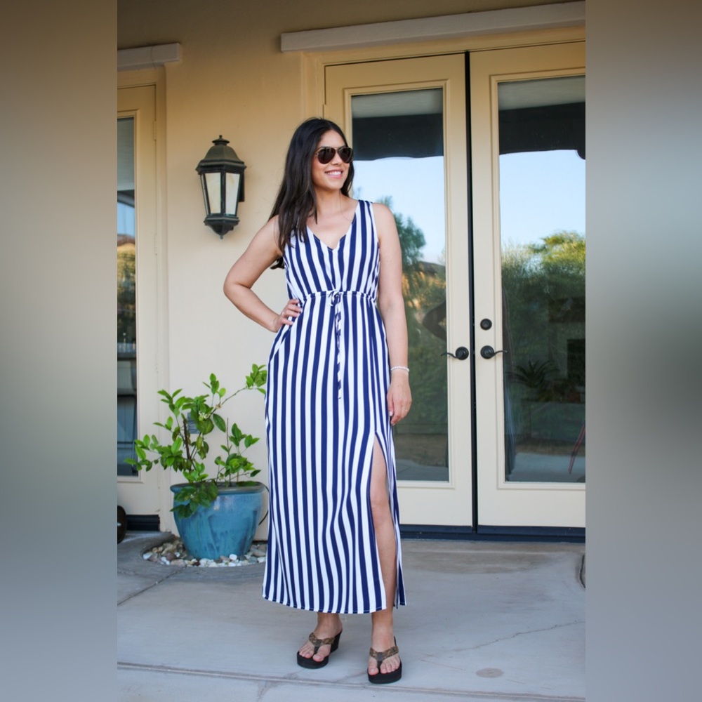 BEACHLY COCO CABANA DRESS NAVY STRIPE Size Small Brand New